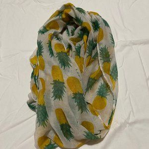 Pineapple Circle Scarf